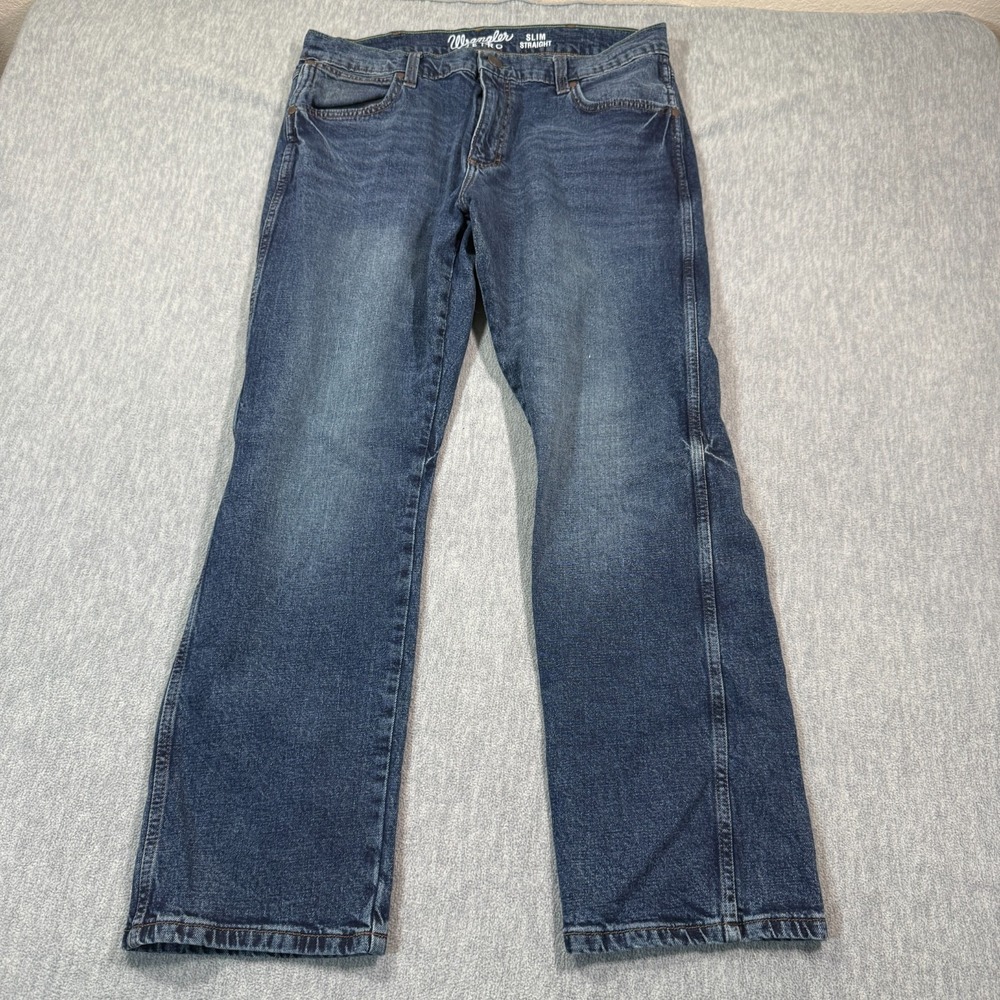 Wrangler Retro Jeans Men 36x30 Blue Medium Wash Slim Straight Leg Denim Pants